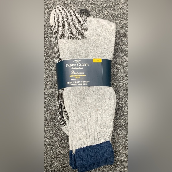 Faded Glory Pair Socks 6-12